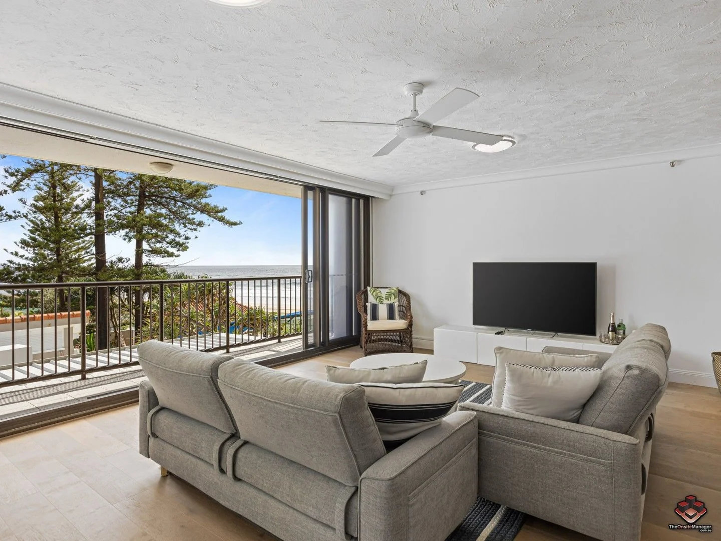 Additional image 6 of ID:21127918/4-12 Old Burleigh Road, Surfers Paradise QLD 4217