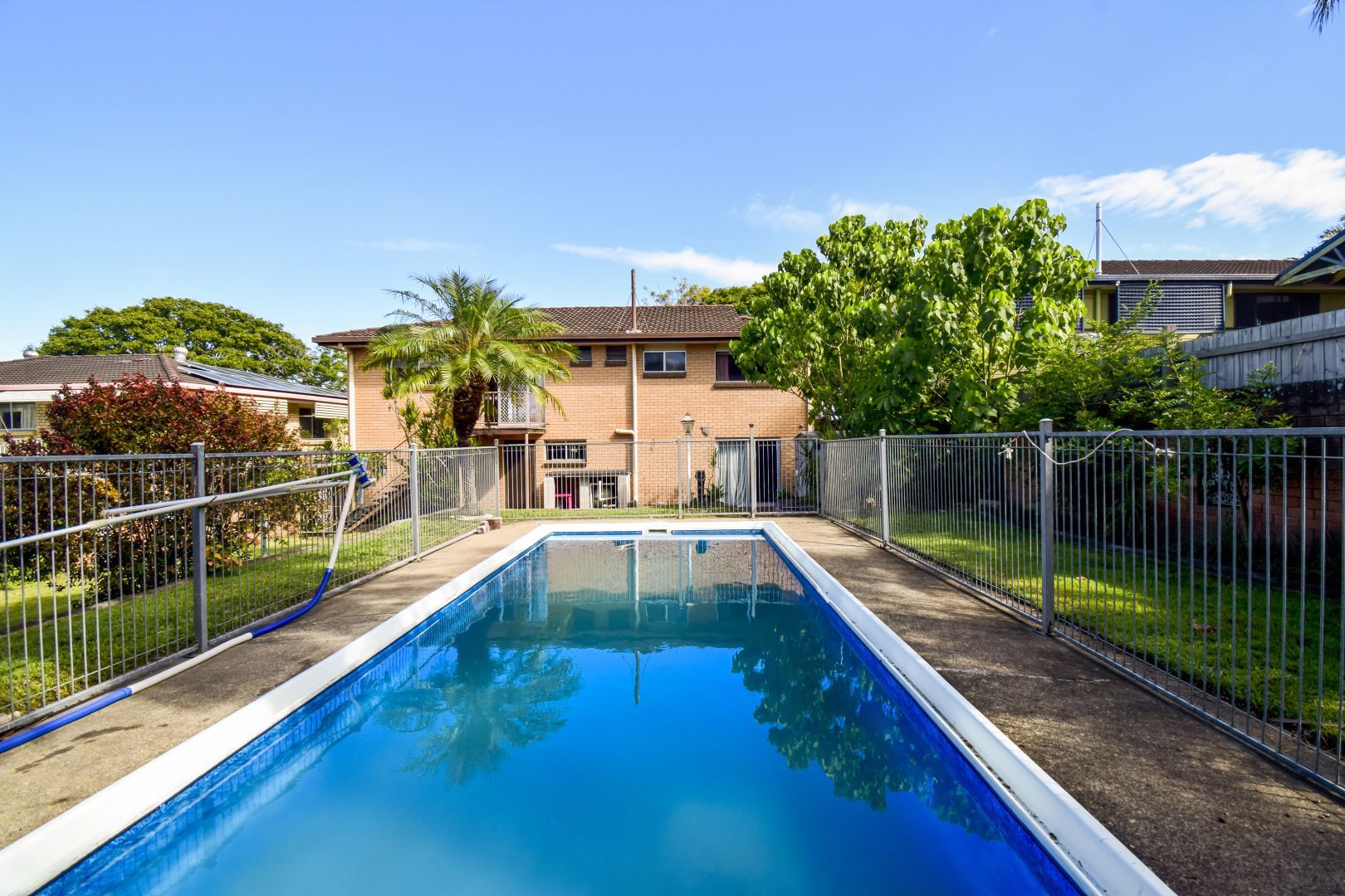 3 bedrooms House in 83 Dandenong JAMBOREE HEIGHTS QLD, 4074