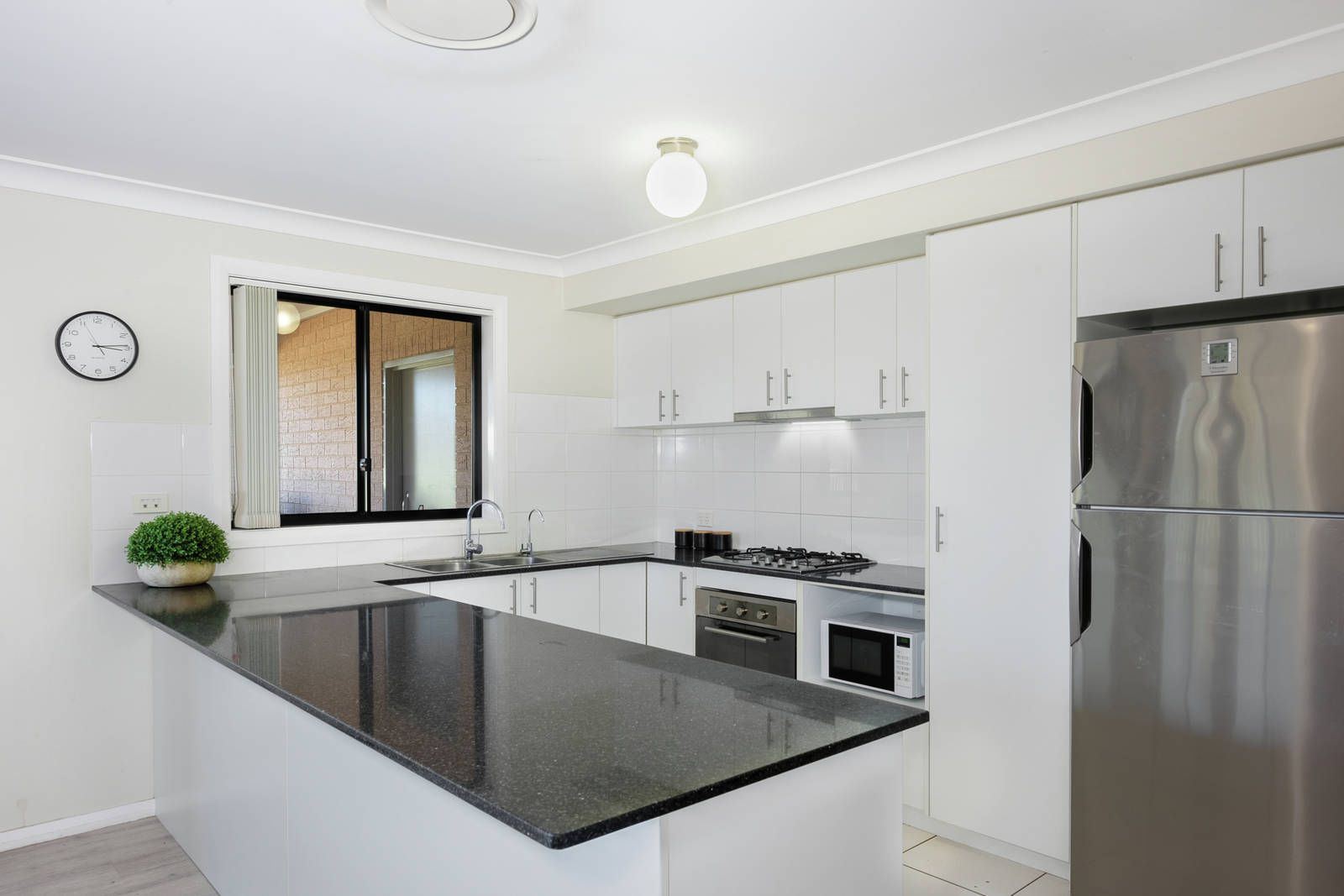 101 White Circle, Mudgee NSW 2850, Image 2