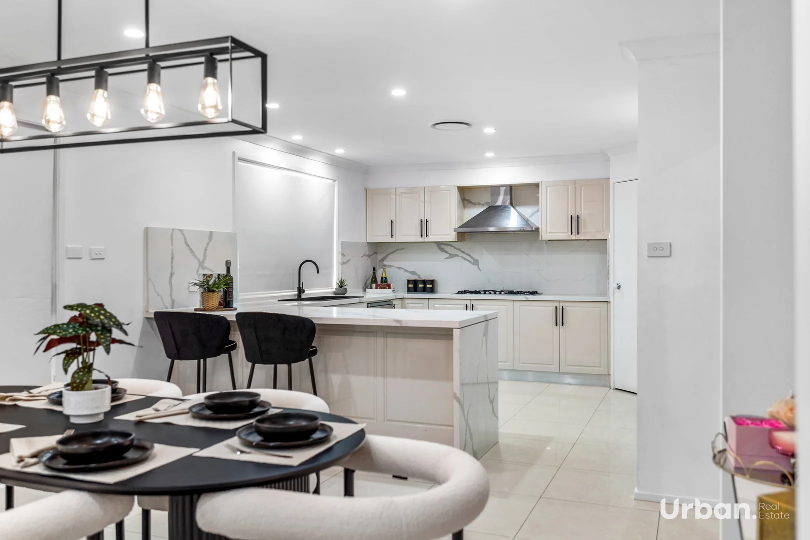Primary image of 7 Weja Close, Prestons NSW 2170