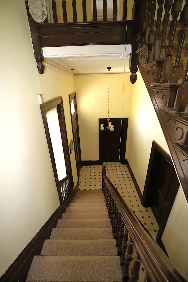 Image 11