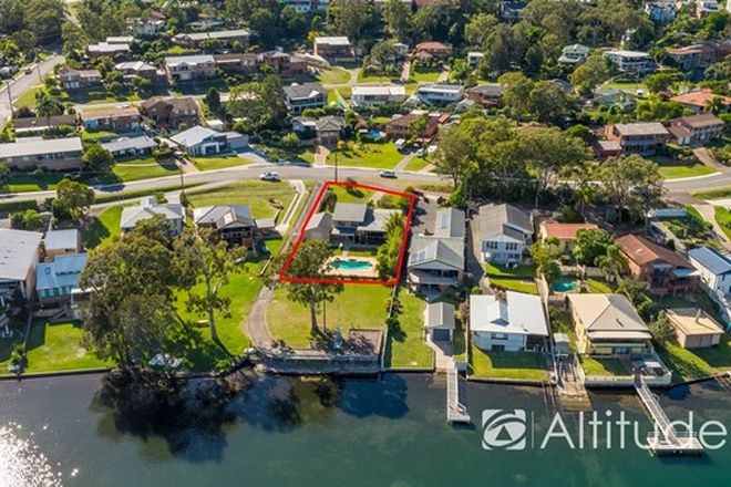 Picture of 114 Sealand Road, FISHING POINT NSW 2283