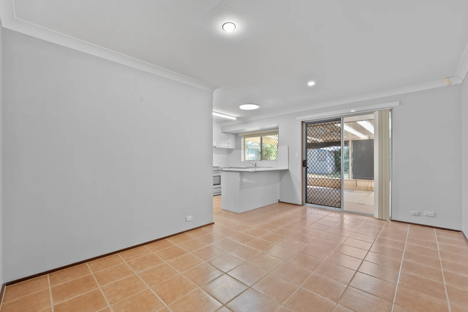 Additional image 12 of 28 Ricketts Court, Rockingham WA 6168