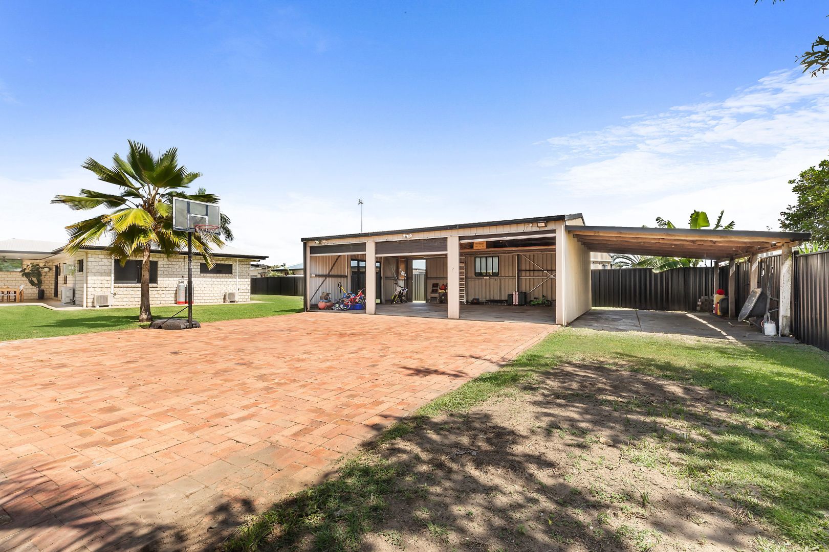 2 Armstrong Court, Marian QLD 4753, Image 2