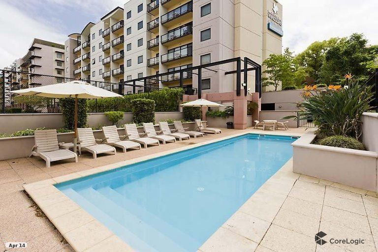 2 bedrooms House in 113/126 Mounts Bay Road PERTH WA, 6000