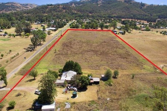 Picture of 33 Monro Street, WOOLOMIN NSW 2340