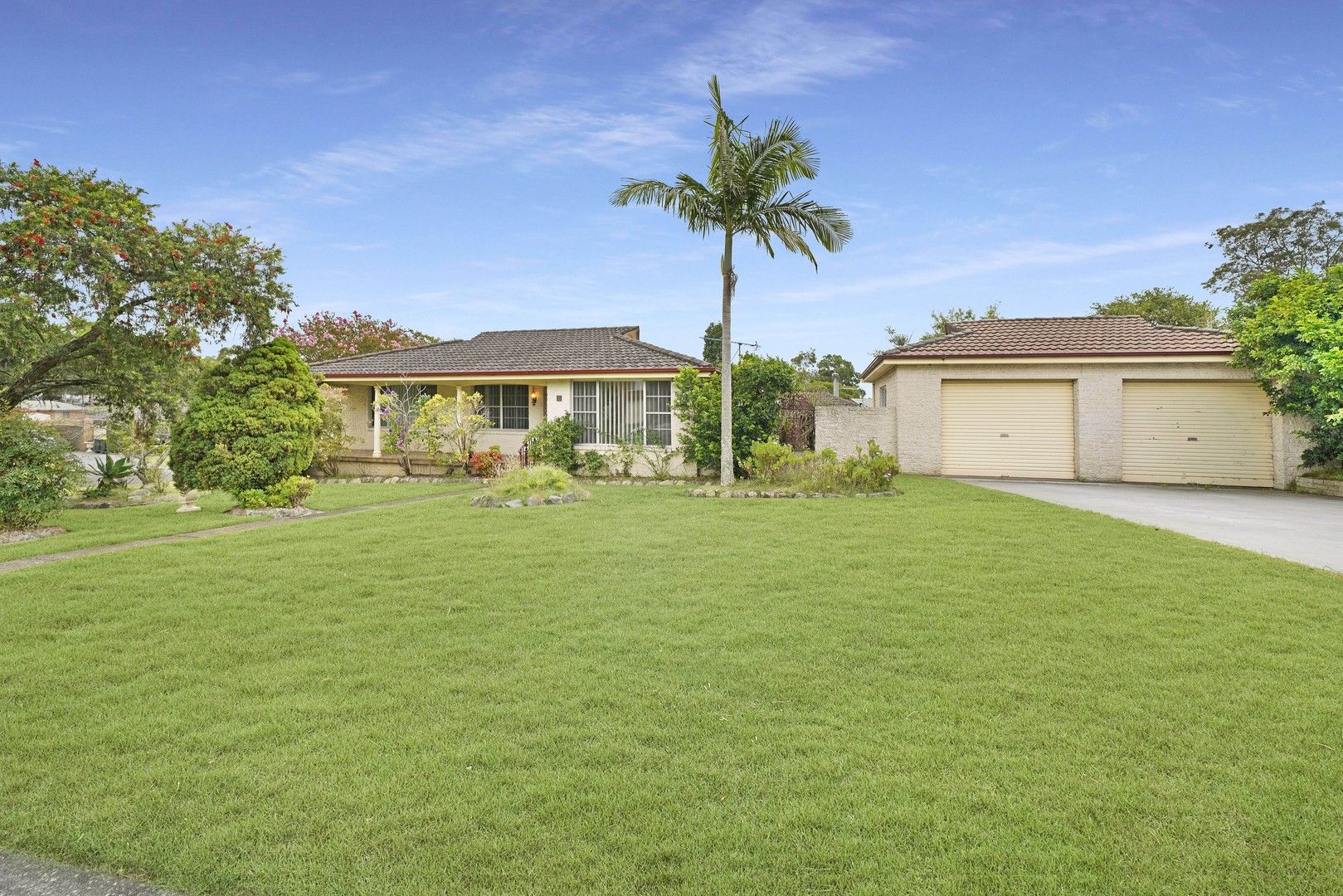 1 Torres Close, Ashtonfield NSW 2323 House For Rent Domain