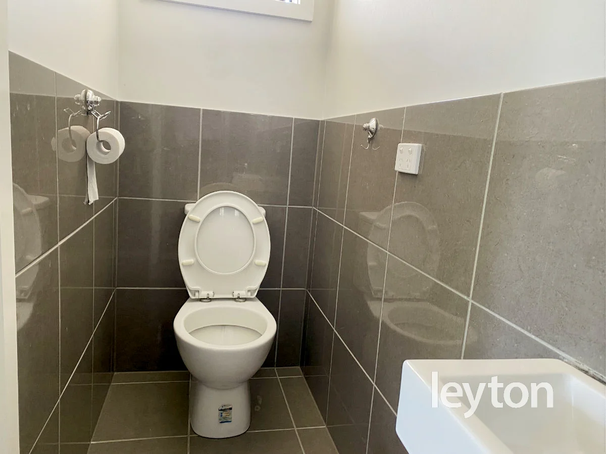 Additional image 5 of r9/10 Oak Grove, Springvale VIC 3171