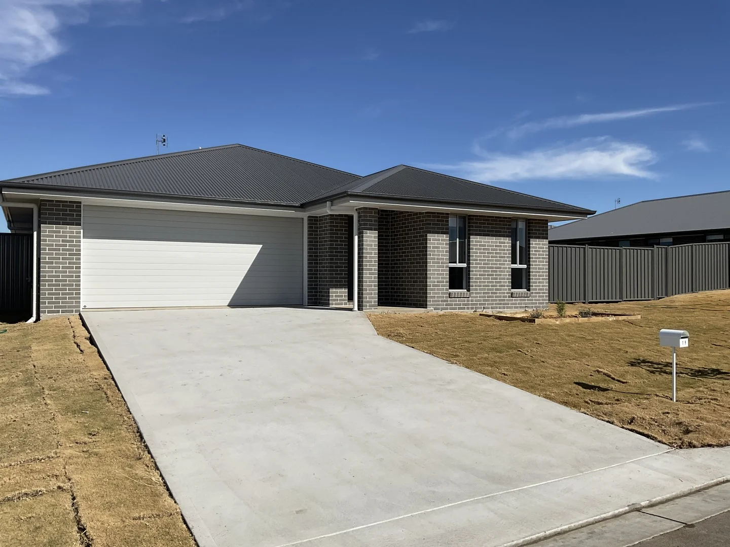 19 Evesham Circuit, Tamworth NSW 2340