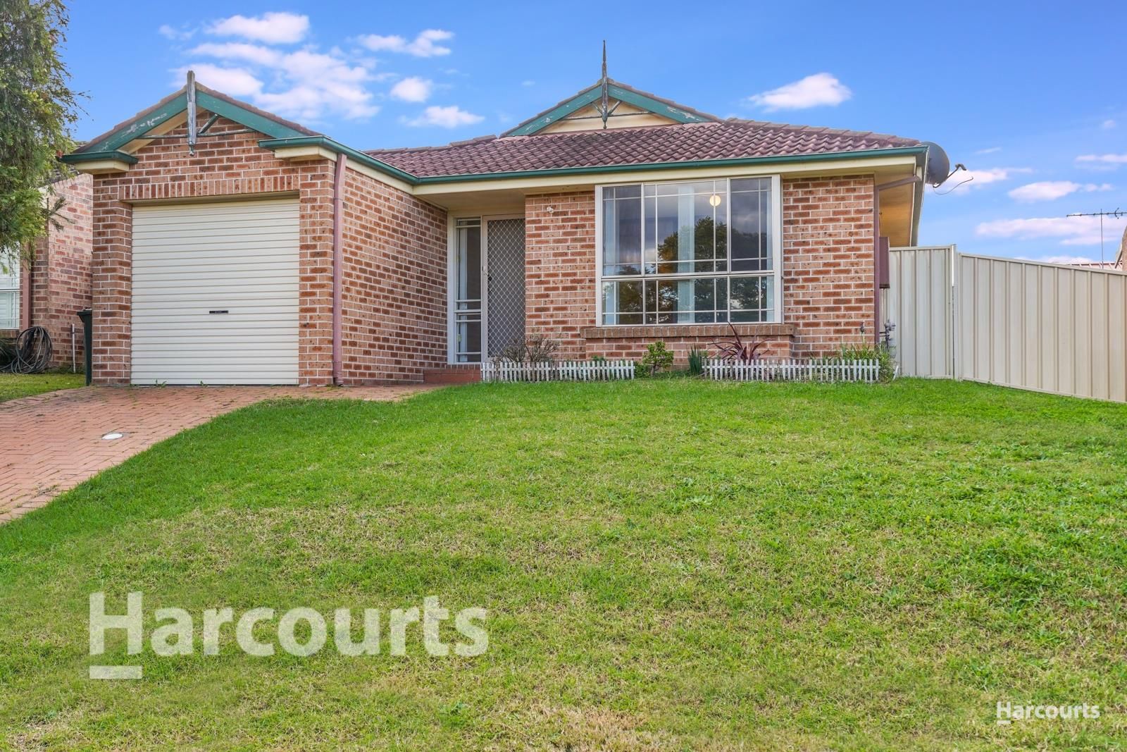 4 bedrooms House in 39 Codlin Street AMBARVALE NSW, 2560