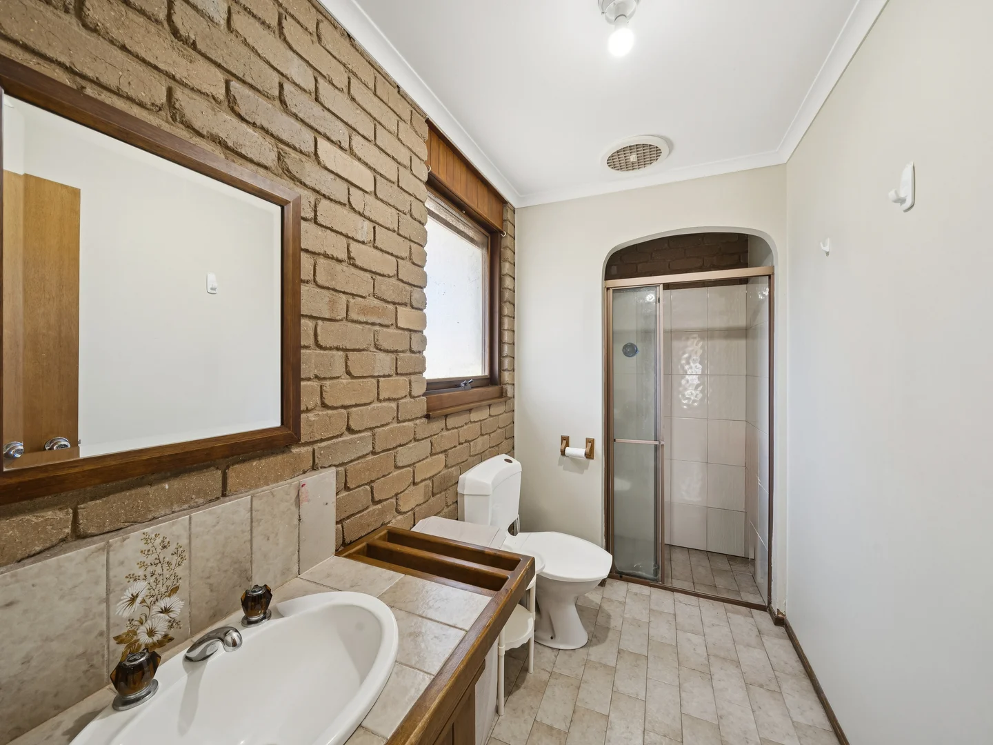 Additional image 5 of 54 Avenel Rd, Seymour VIC 3660