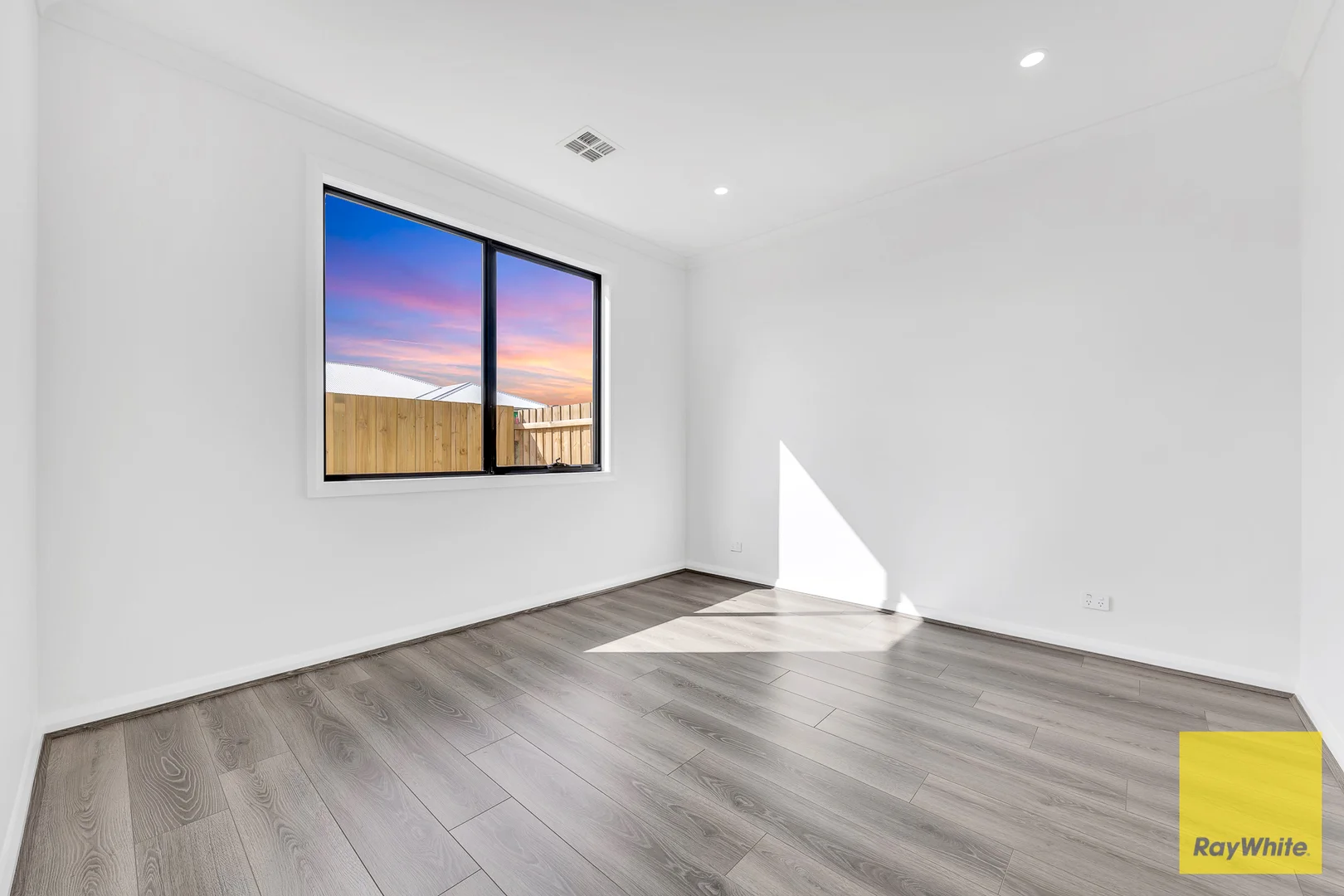 Additional image 14 of 177 Whitecross Drive, Thornhill Park VIC 3335