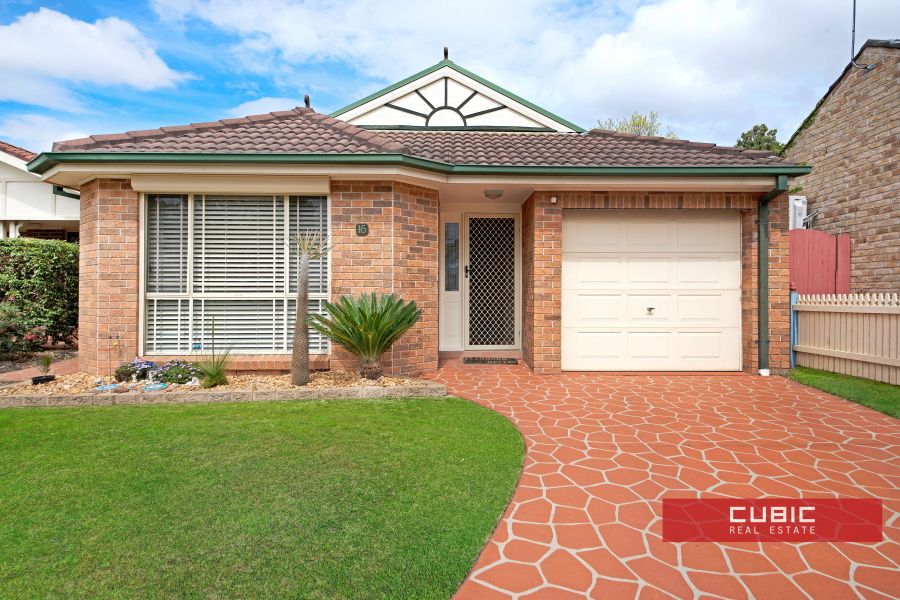 16 Kanangra, Wattle Grove NSW 2173, Image 0