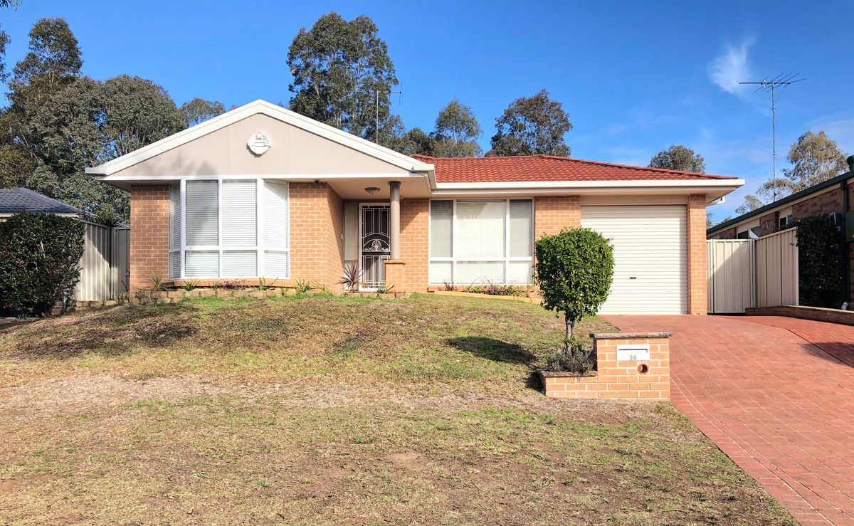 4 bedrooms House in 36 Bulu Drive GLENMORE PARK NSW, 2745