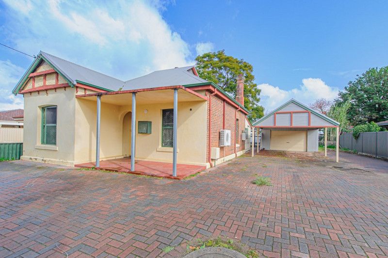 3 bedrooms House in 41 Mathoura Street MIDLAND WA, 6056