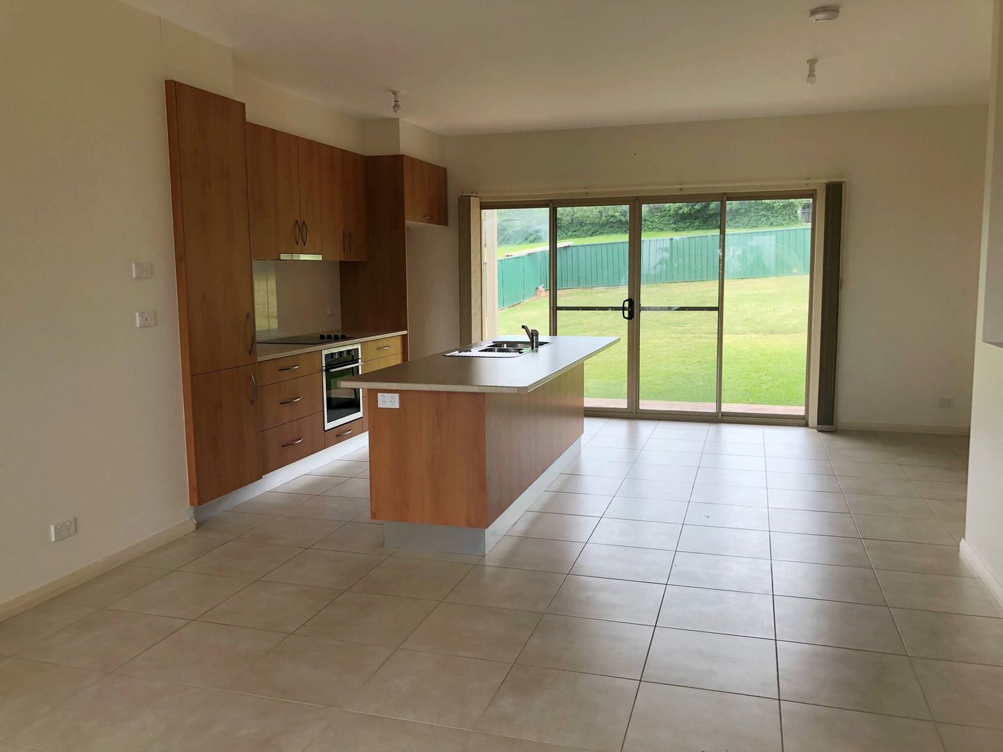 15 Fields Drive, Albion Park NSW 2527 House For Rent 550 Domain