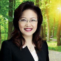 Catherine Li, Sales representative