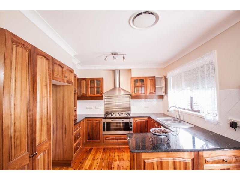 15 Gordon Ave, Summerland Point NSW 2259, Image 1