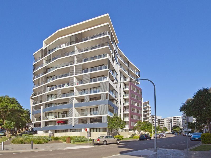 2 bedrooms Apartment / Unit / Flat in 801/13 Mary St RHODES NSW, 2138