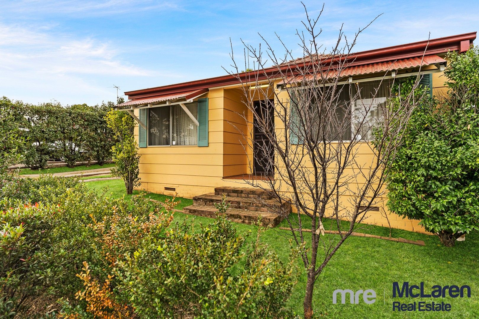 862 Montpellier Drive, The Oaks NSW 2570, Image 0