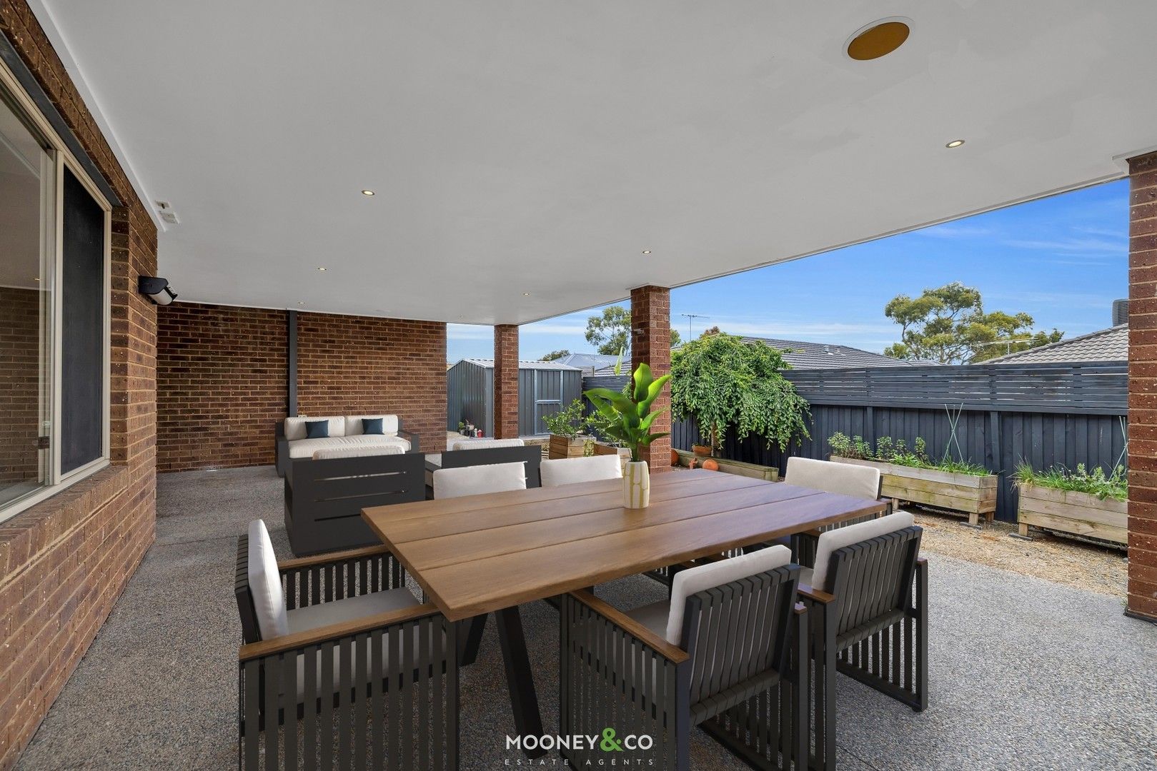 17 Durnoch Place, Cranbourne VIC 3977, Image 0