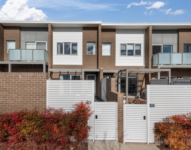 23/33 Arthur Blakeley Way, Coombs ACT 2611