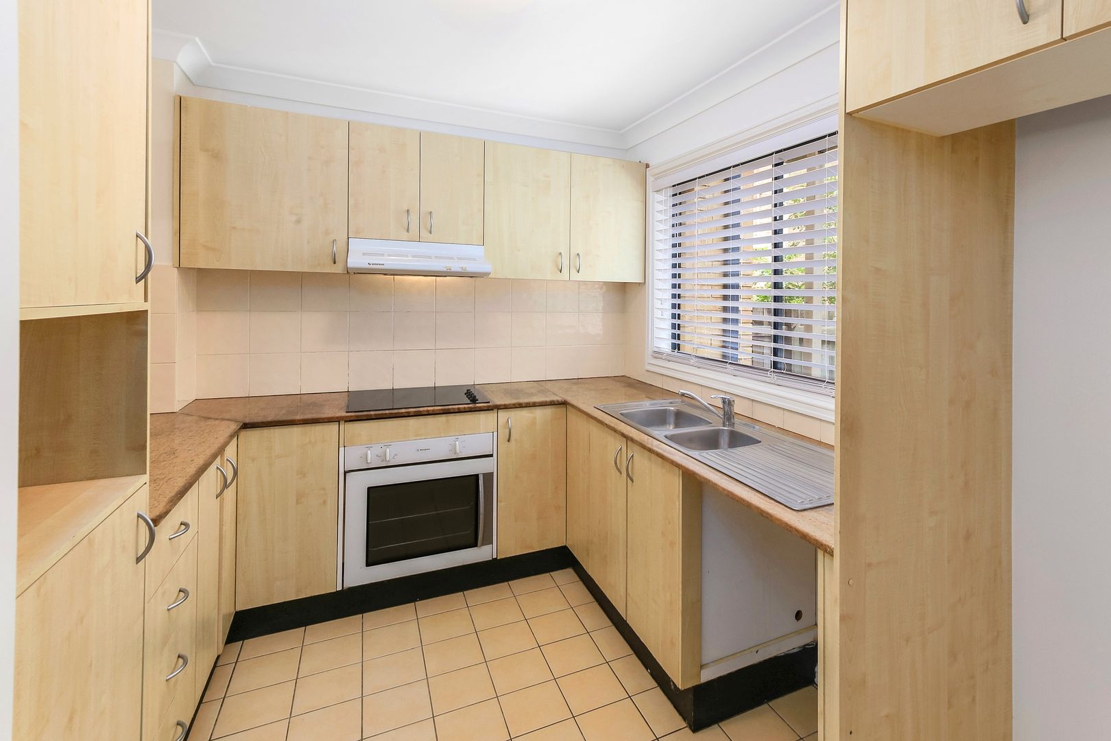 3/29 Central Coast Highway, West Gosford NSW 2250, Image 2