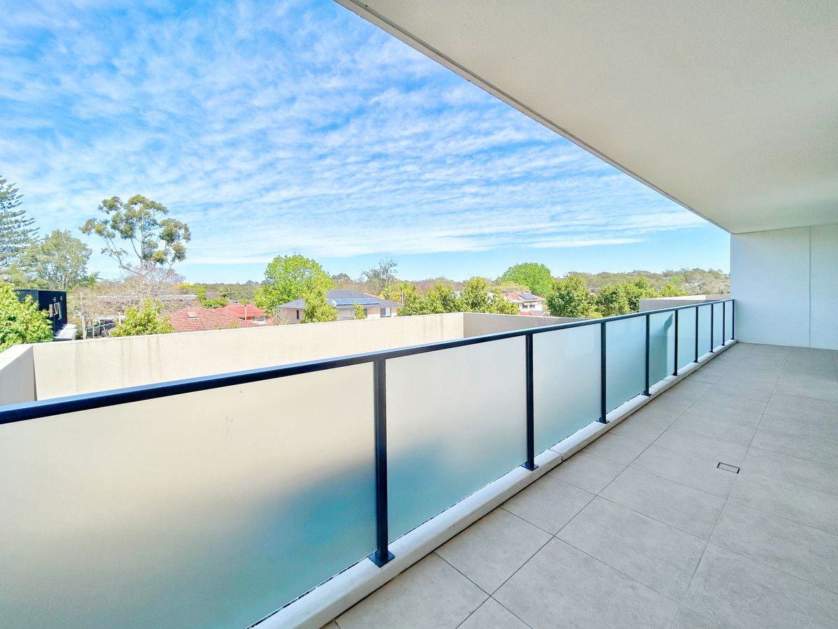 3 Beds/5B Whiteside Street, North Ryde NSW 2113 Apartment For Rent