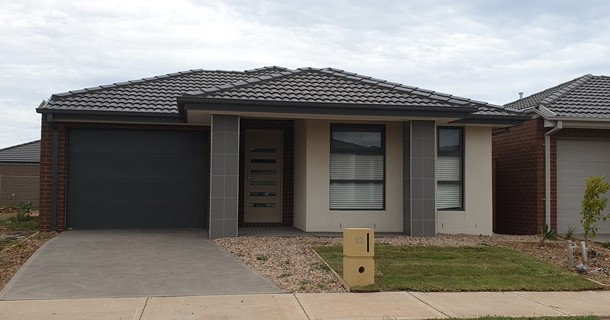 12 Maplewood Circuit, Truganina VIC 3029