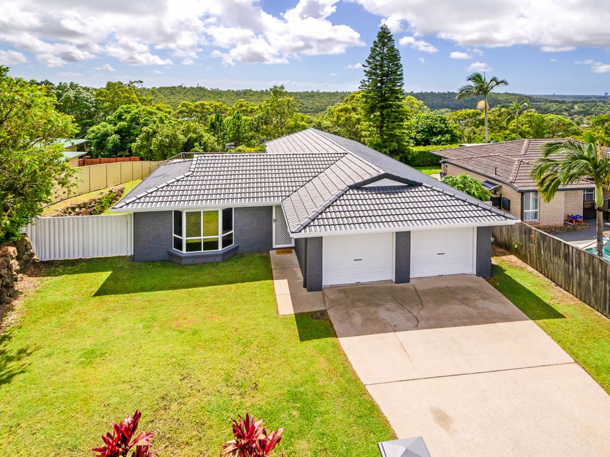 4 bedrooms House in 25 Crestridge Crescent OXENFORD QLD, 4210