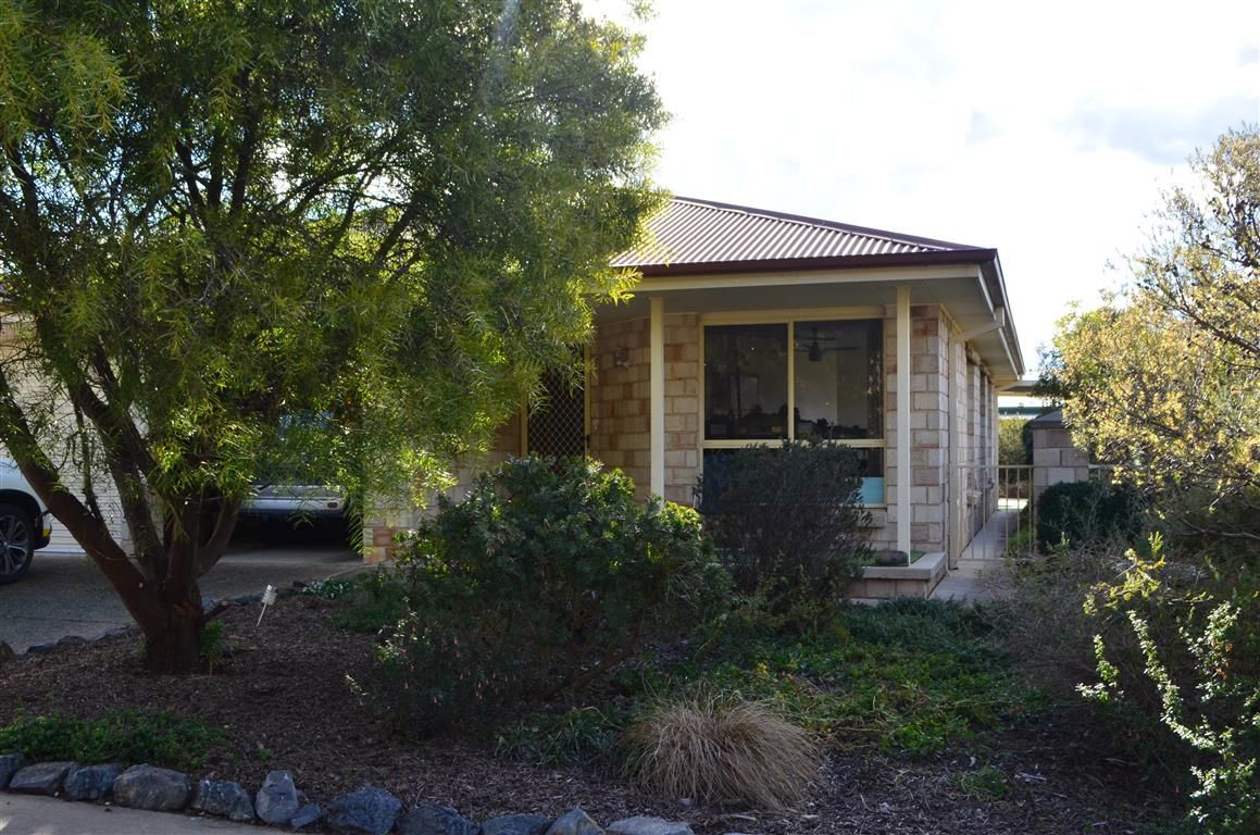 5 Killara Crescent, Tumut NSW 2720, Image 0