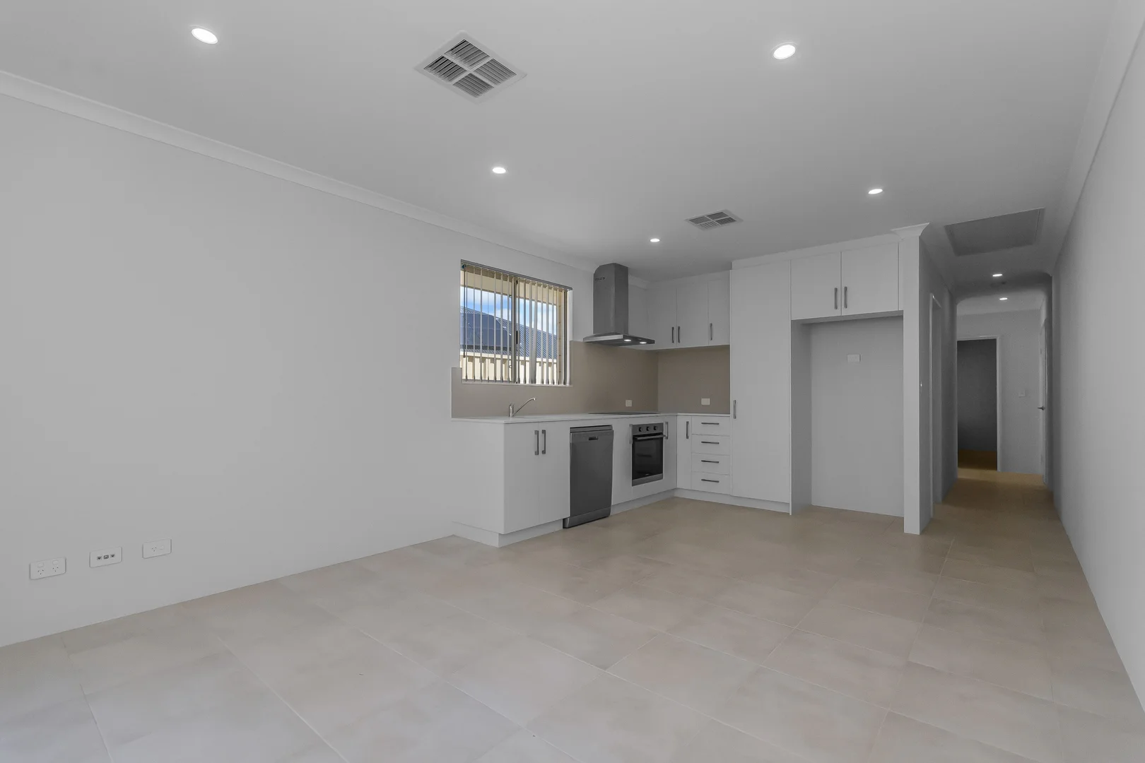 Additional image 3 of 25B Coopworth Entrance, Haynes WA 6112