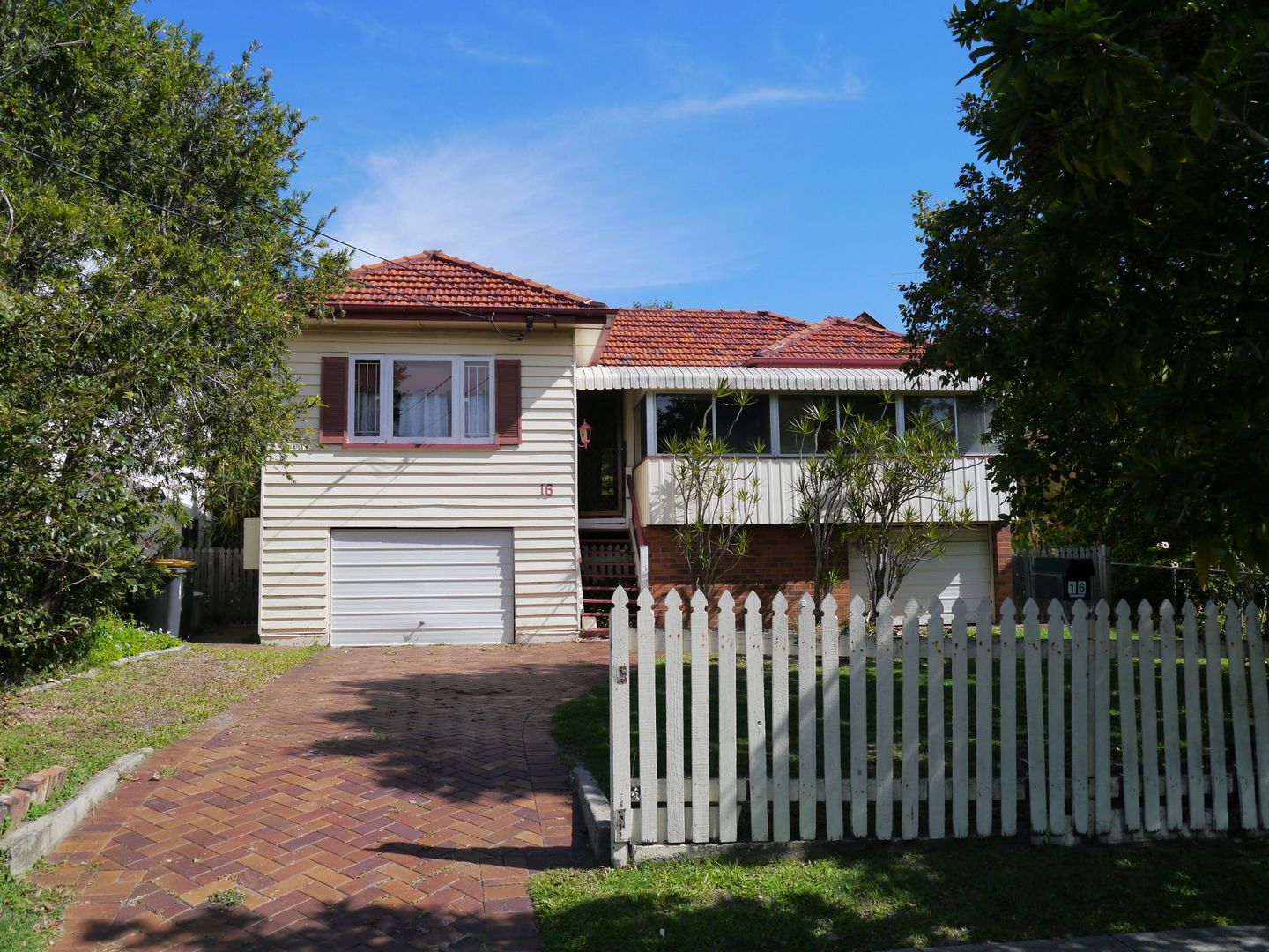 16 Akonna St, Wynnum QLD 4178, Image 1