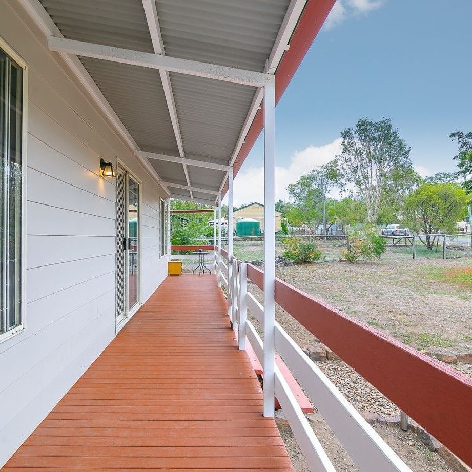 32 Advance Court, Kensington Grove QLD 4341, Image 1