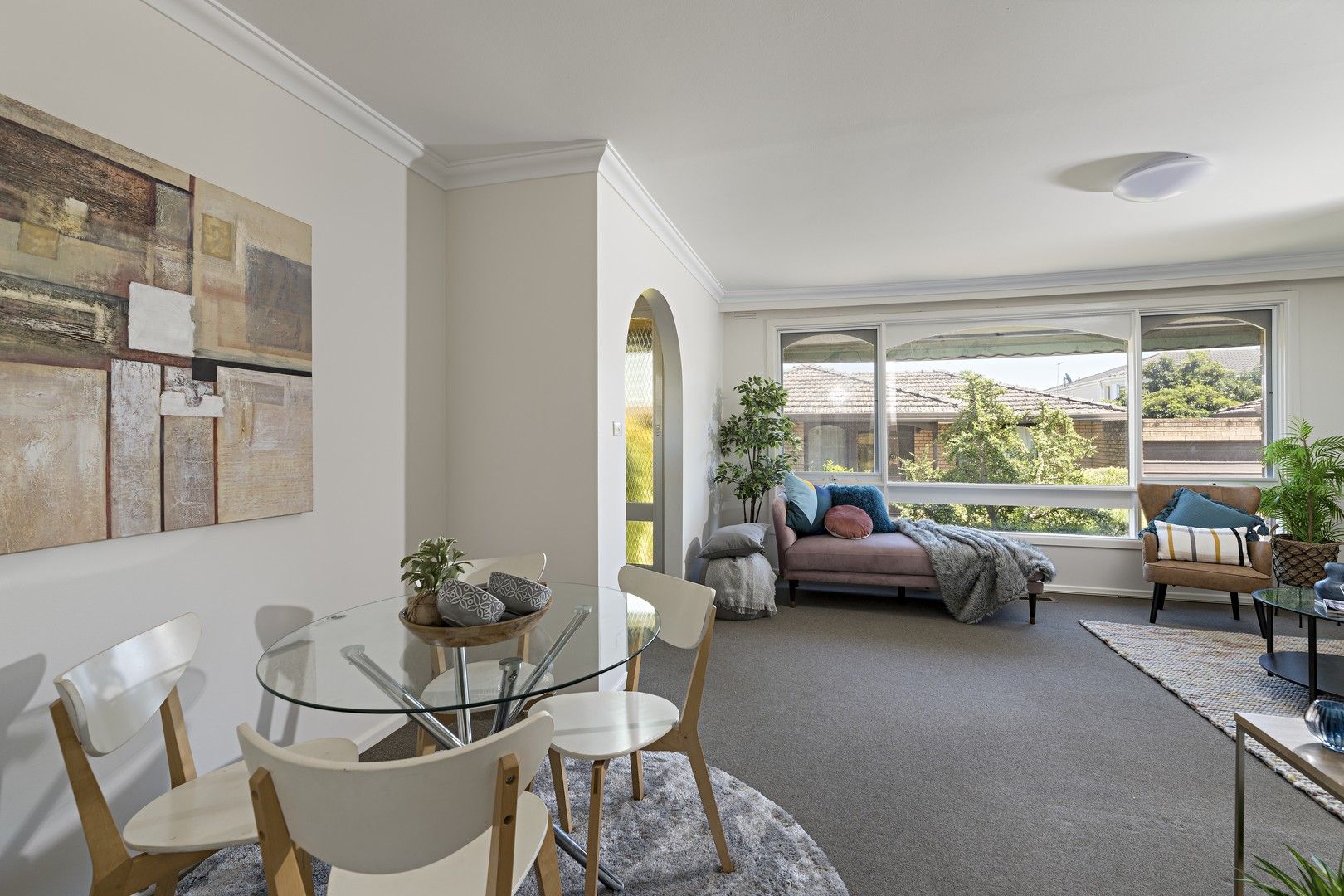 3 bedrooms Apartment / Unit / Flat in 2/232 Belmore Road BALWYN VIC, 3103