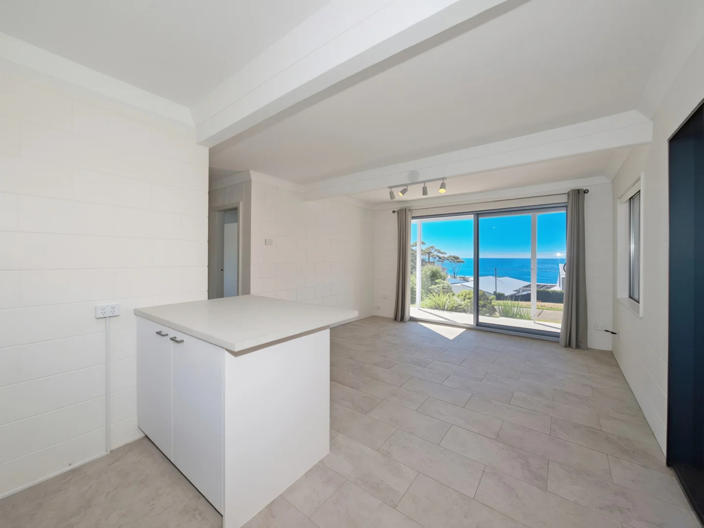 Additional image 3 of 19b Illabunda Drive, Malua Bay NSW 2536