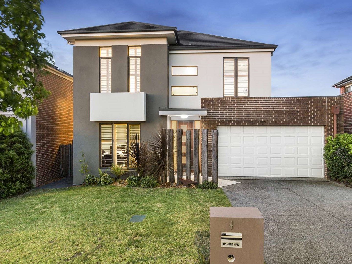 4 Bentham Court, Burwood VIC 3125, Image 0