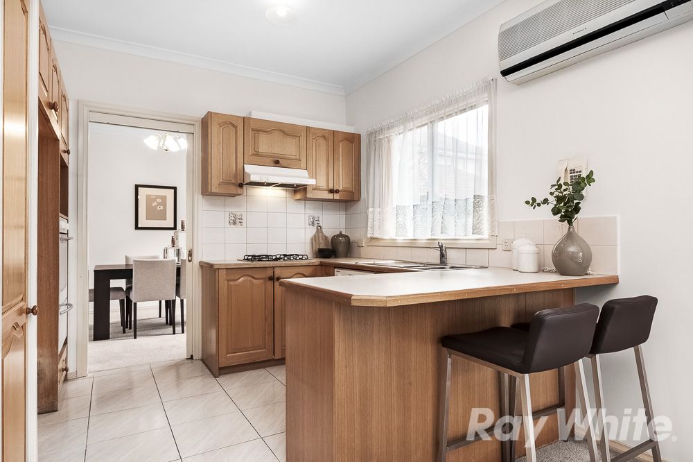 2/10 Evelyn Street, Glen Waverley VIC 3150, Image 2