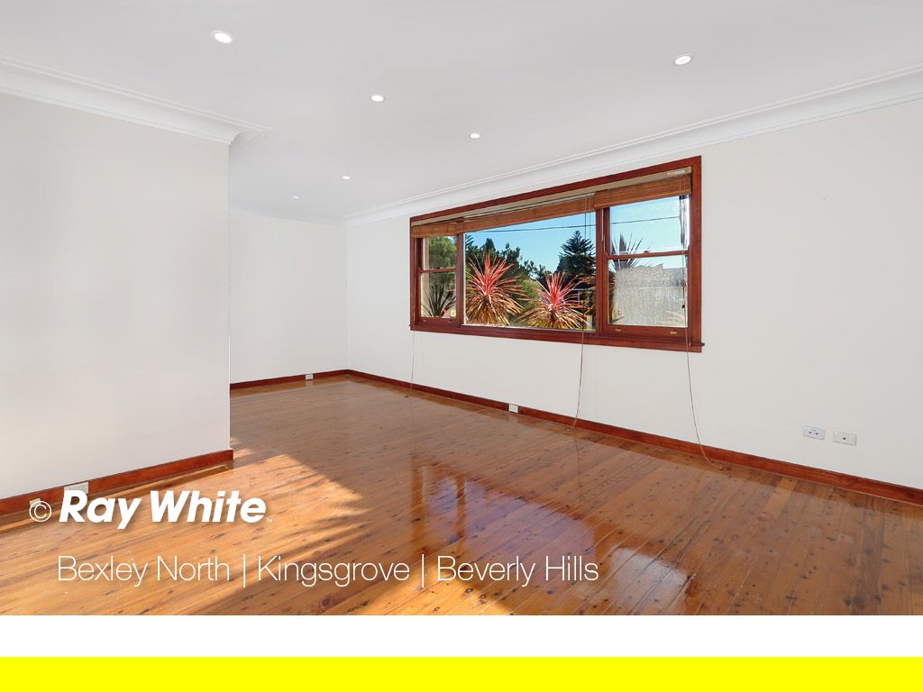 3 Fripp Crescent, Beverly Hills NSW 2209, Image 2