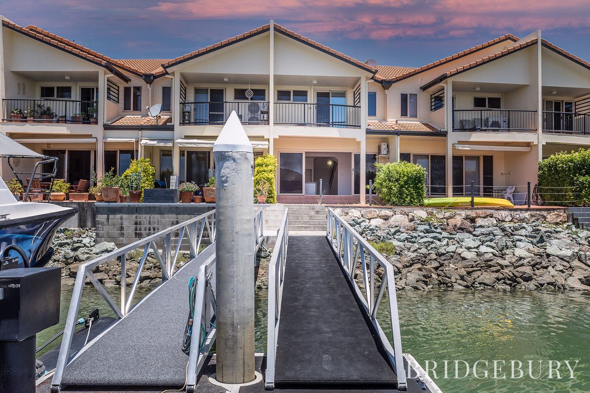 2 bedrooms Townhouse in 3/156 Griffith Road NEWPORT QLD, 4020