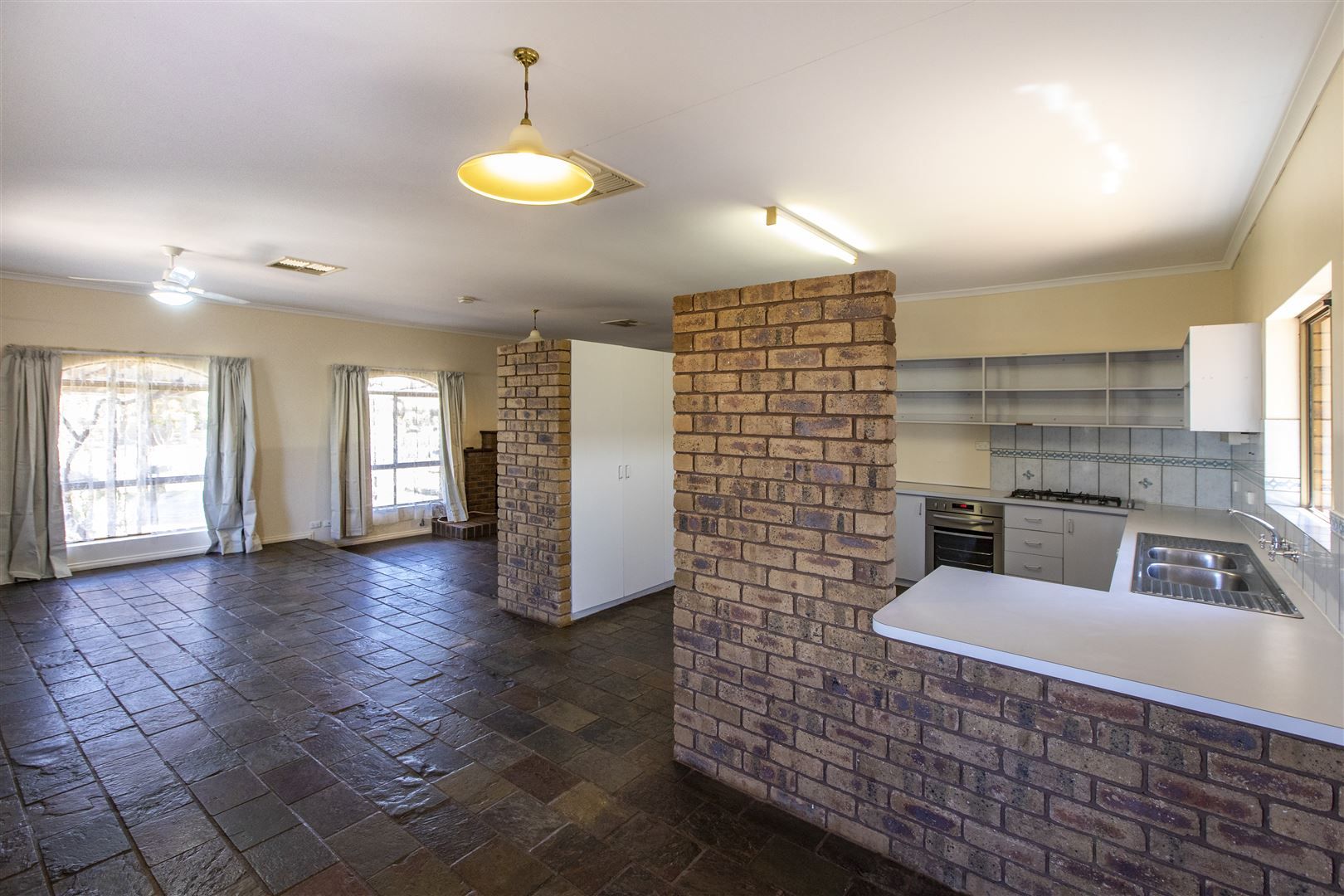 8 Chapman Court, Araluen NT 0870, Image 2