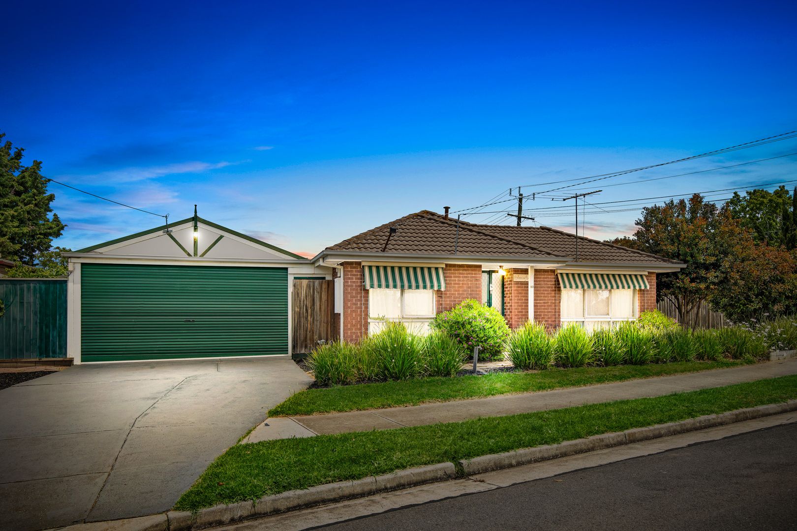13 Brougham Avenue, Wyndham Vale Property History & Address Research