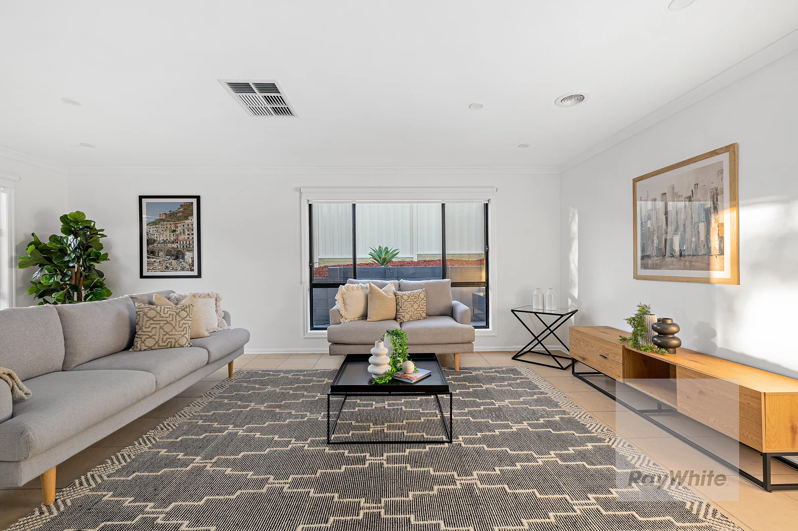 Additional image 8 of 4 Newman Close, Bundoora VIC 3083