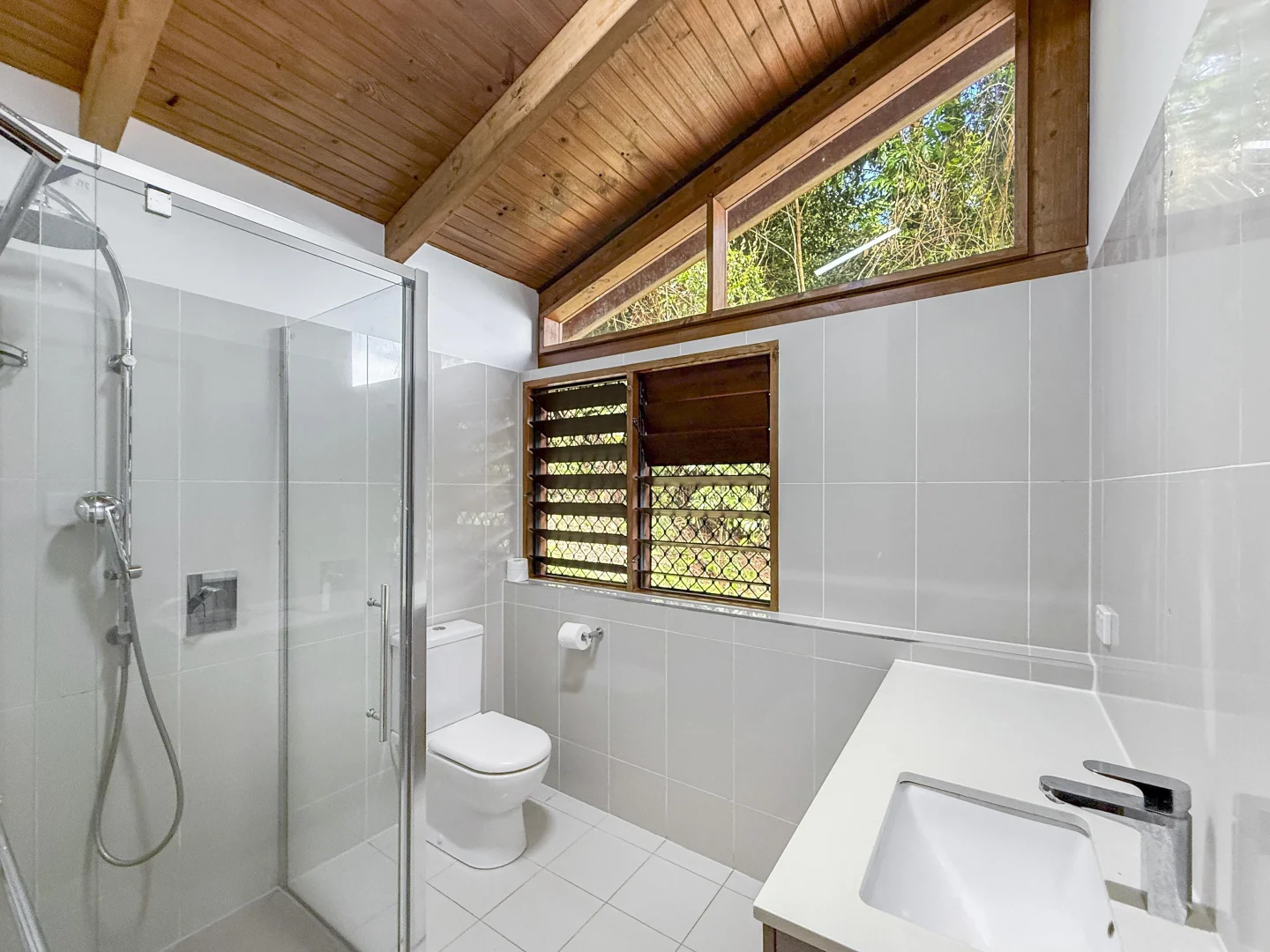 Additional image 8 of 2 Lydia Street, Smithfield QLD 4878