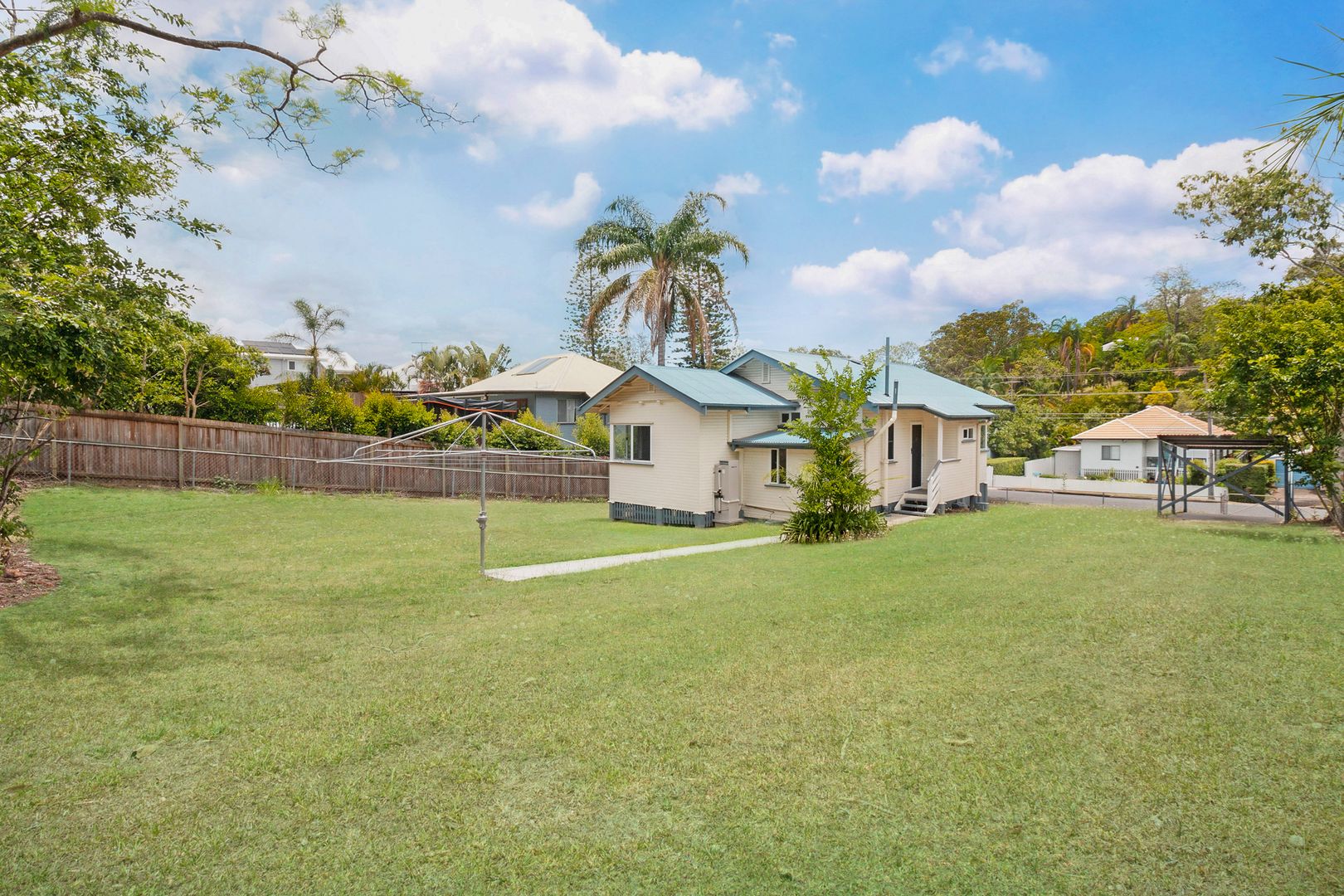 381 Ferguson Rd, Seven Hills QLD 4170, Image 2