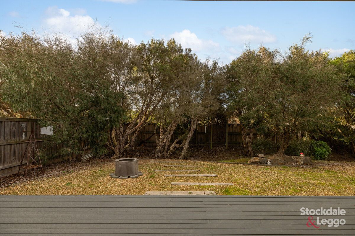 6 Boobook Grove, Cowes VIC 3922, Image 2