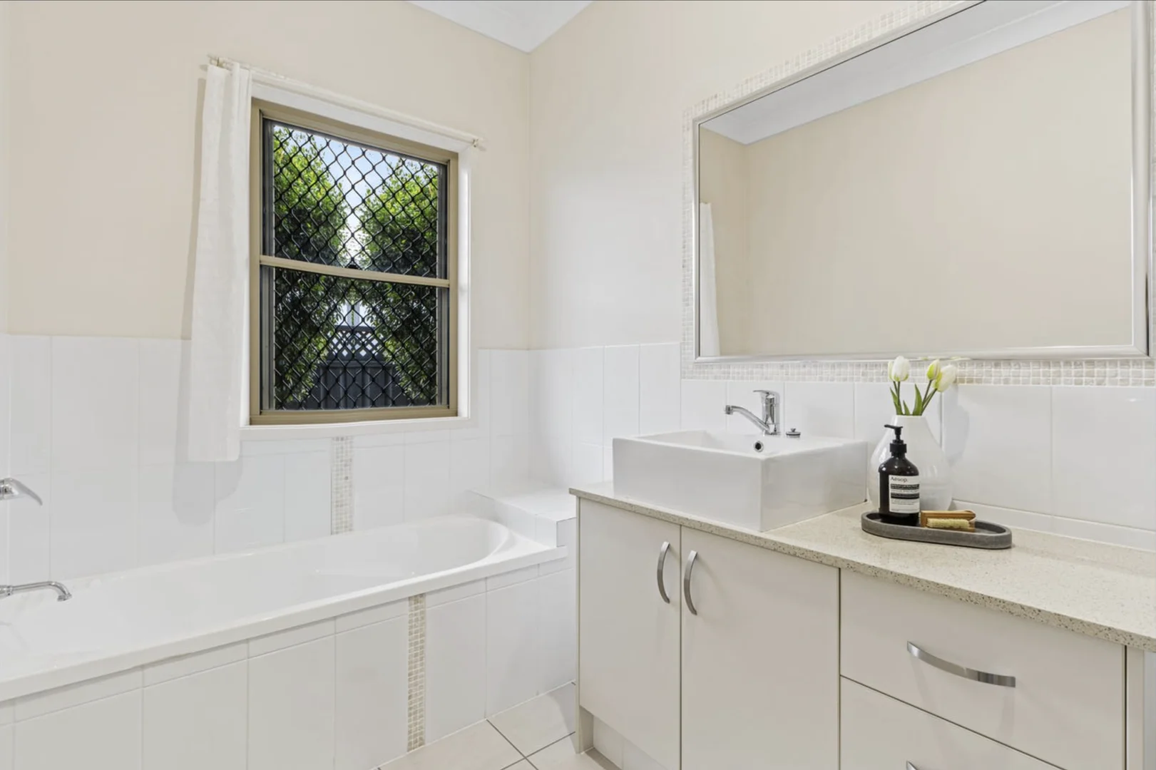 Additional image 15 of 5/143 Bishop Rd, Beachmere QLD 4510