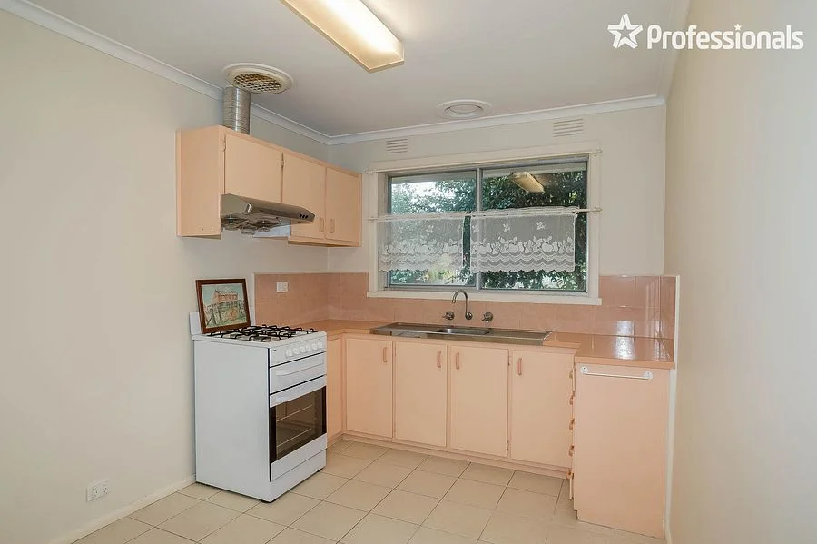 Additional image 3 of 3/98 New Street, Ringwood VIC 3134