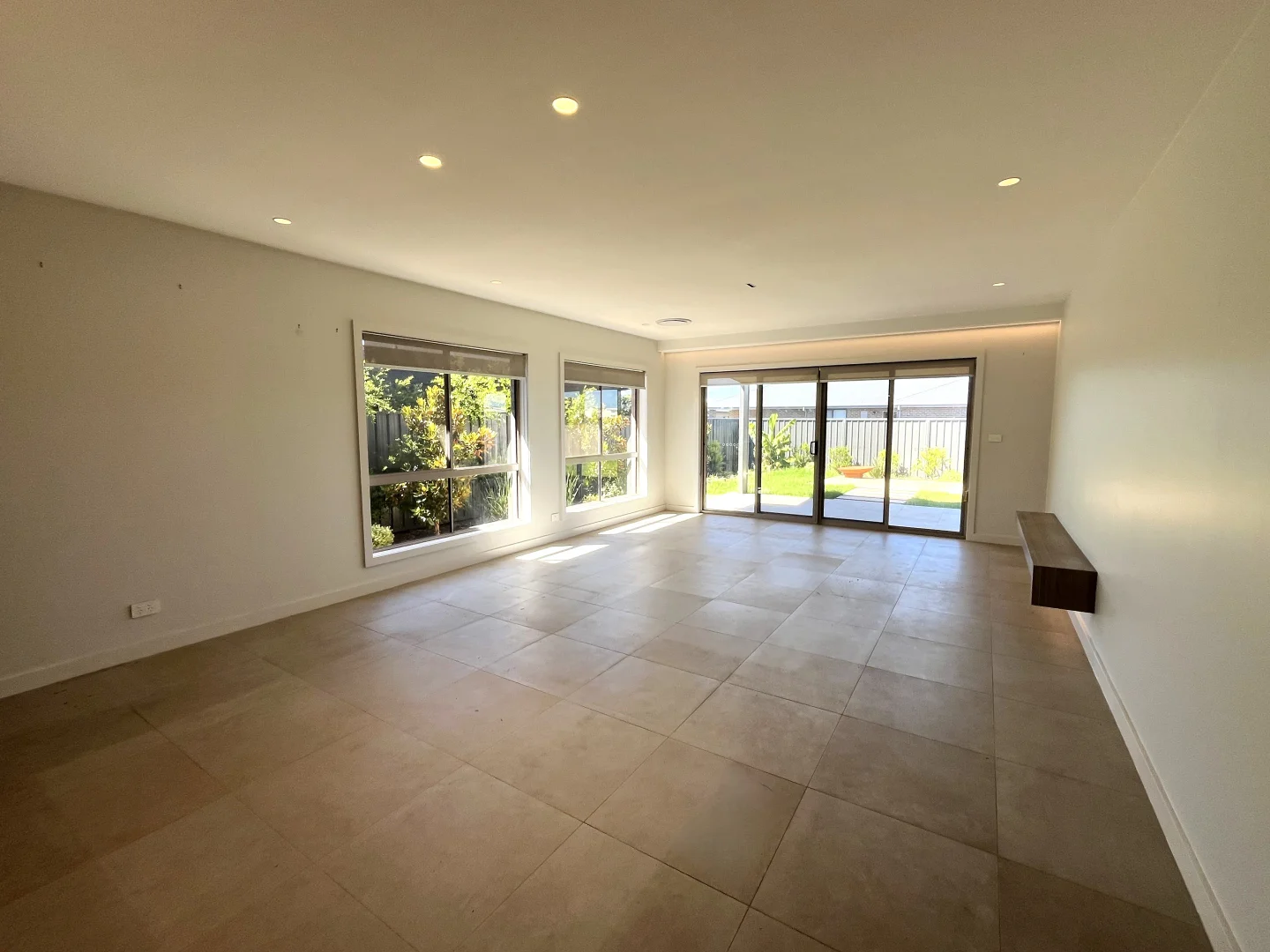 Additional image 9 of 16 Maher Circuit, Griffith NSW 2680