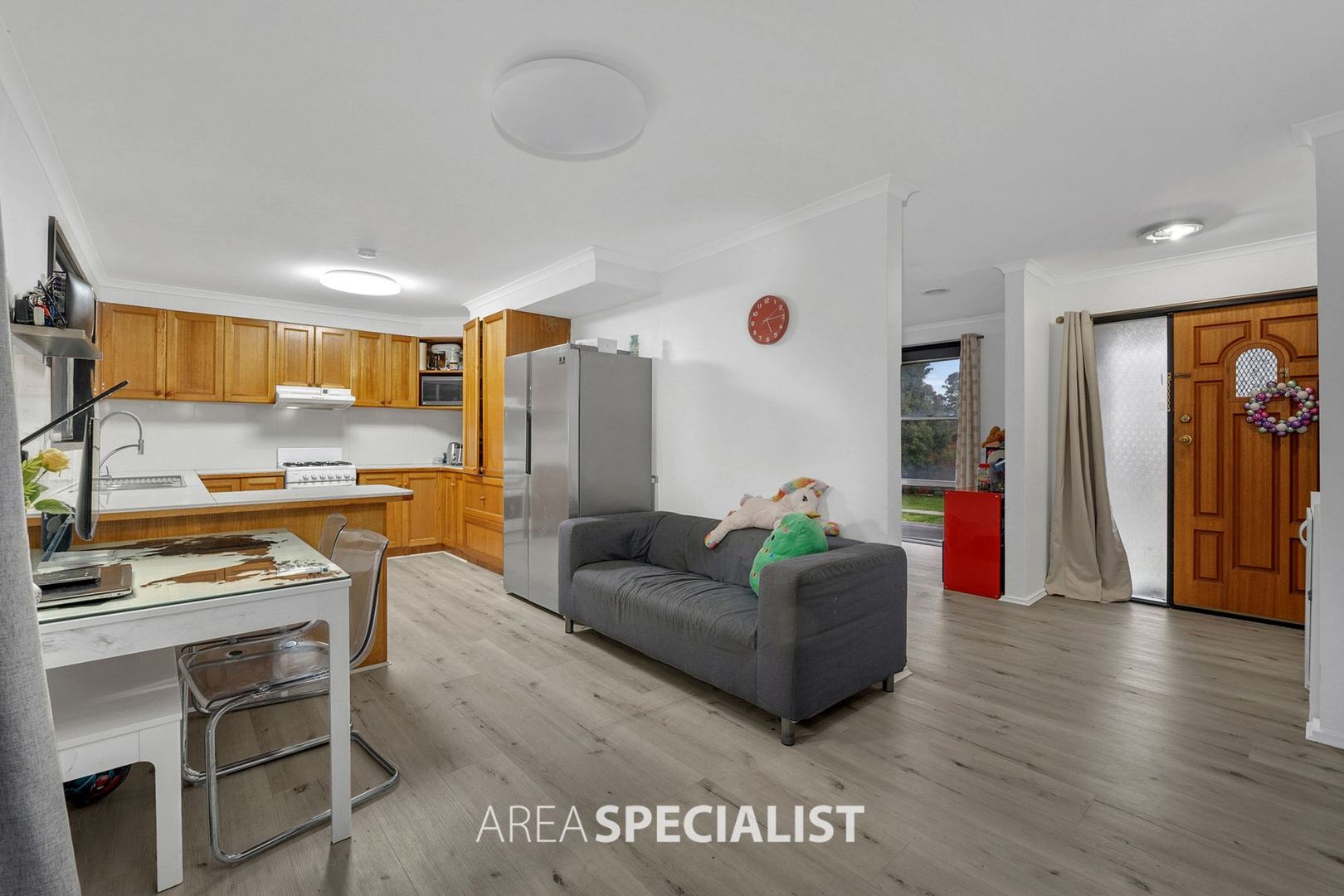 3 Village Drive, Hampton Park VIC 3976, Image 2